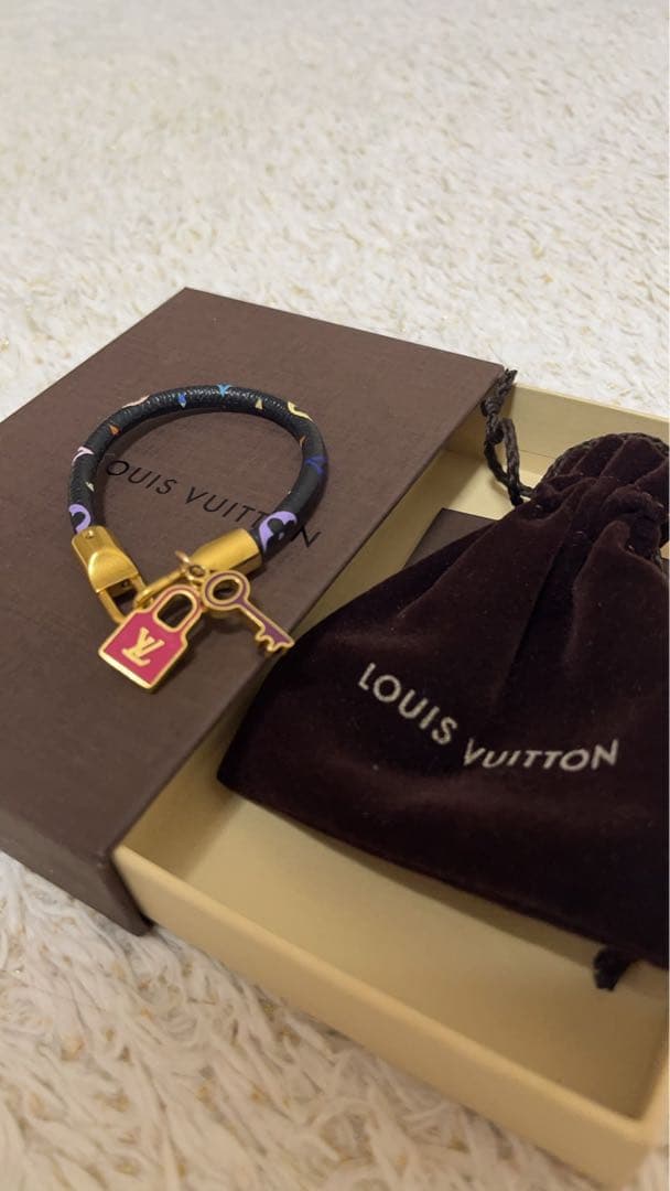 LOUIS VUITTON　ルイヴィトン　ブレスレット　M6603E 箱付き