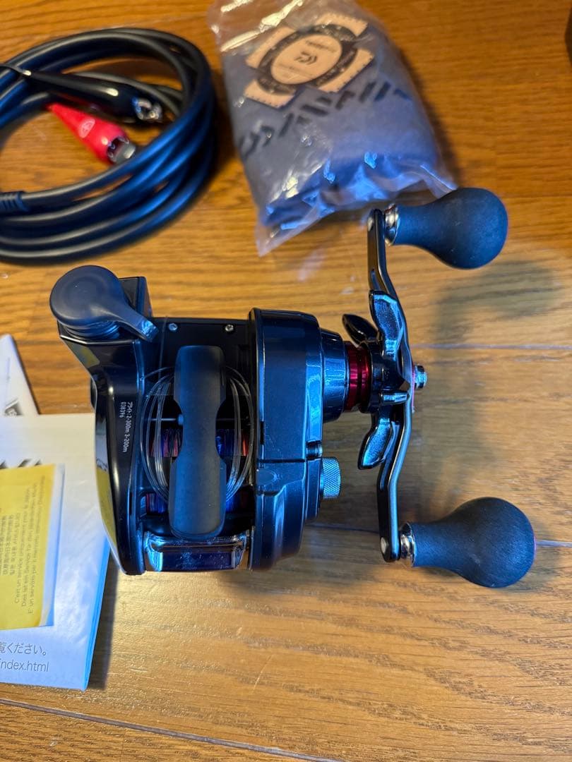 よ*ー様 ダイワシーボーグ200JLーDH マキタバッテリーアダプター付き