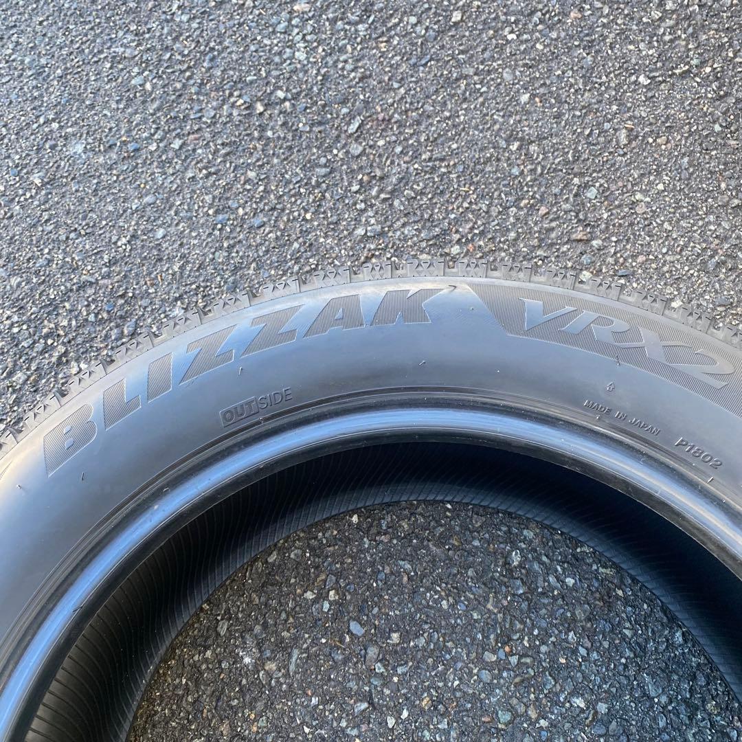 【送料無料】ブリヂストンスタッドレス 215/55R17 94Q