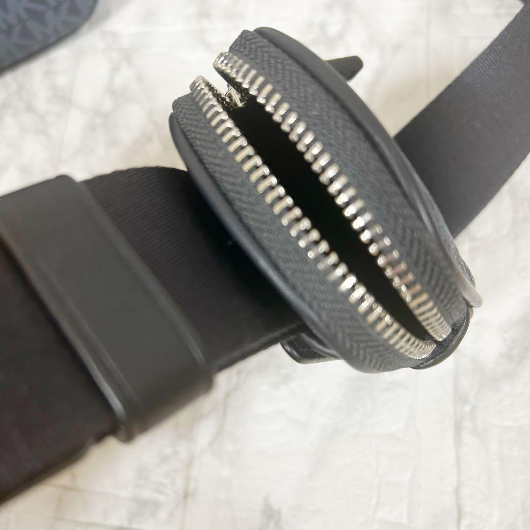 極美品　マイケルコース ハドソン ポーチ付きカメラバッグ　MKシグネチャーロゴ