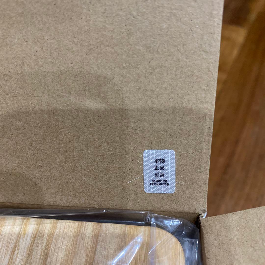 小物入れ HUMAN MADE TRASH BREAD MAKEUP HM26GD105