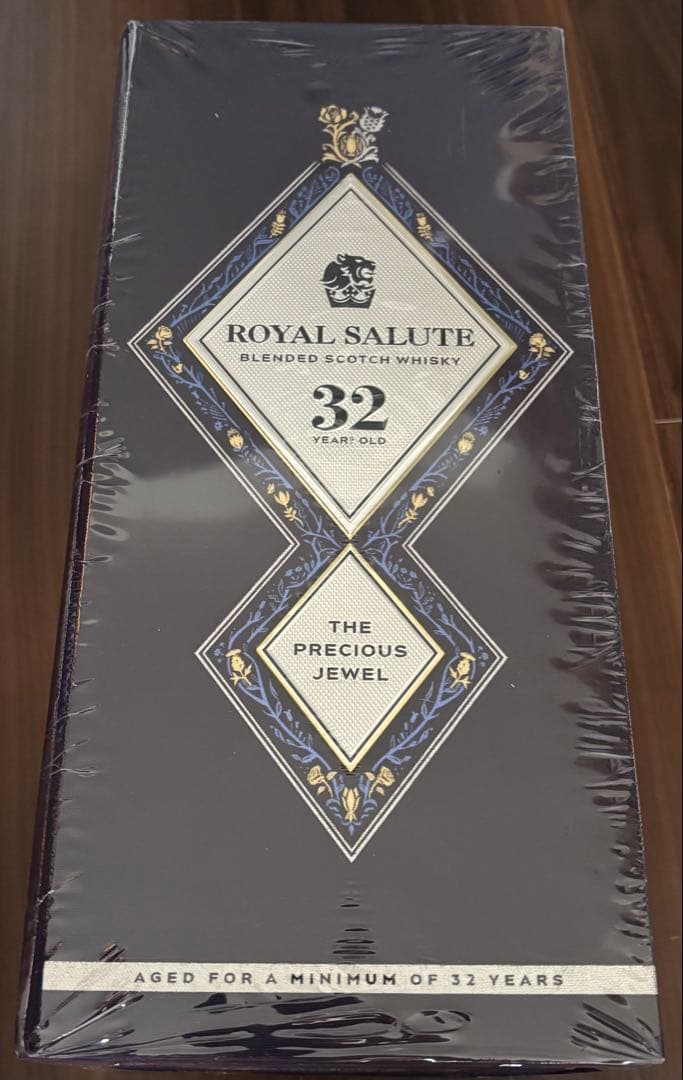  SALUTE 32年 ブレンデッドスコッチウイスキー 500ml