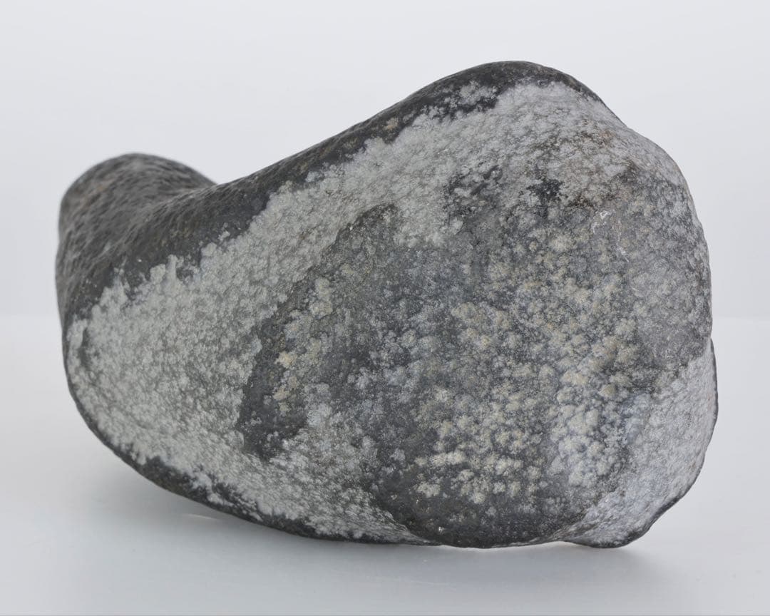 雪花石 鑑賞石 1.9kg 在銘 台座付 霊石 人物石 水石 盆景 天然石 美石