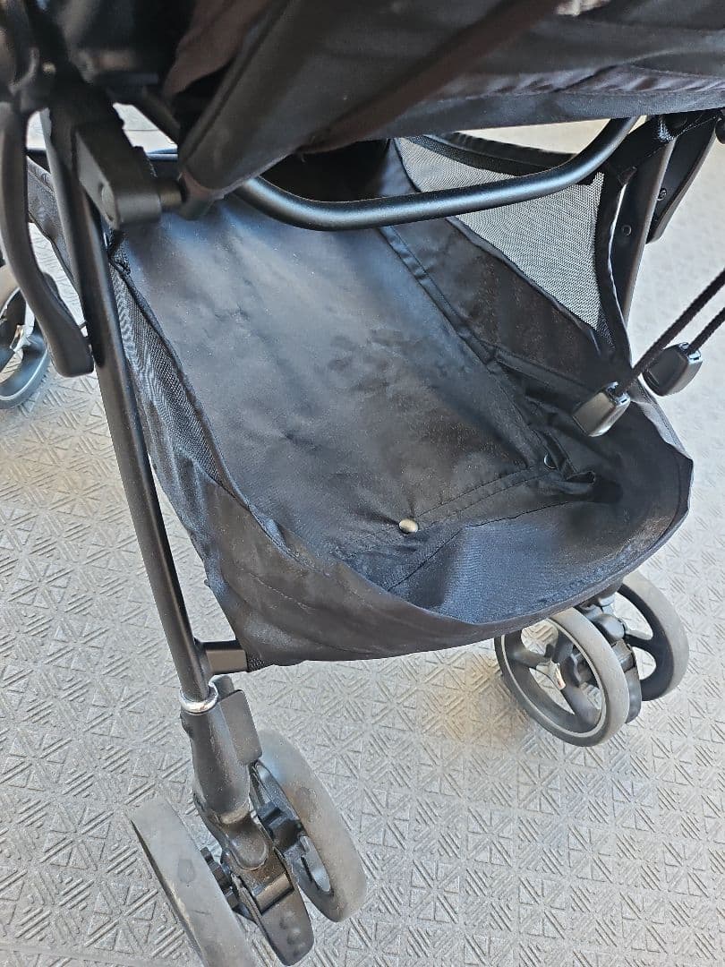 アップリカ ラクーナビッテクッション 2021ベビーカ