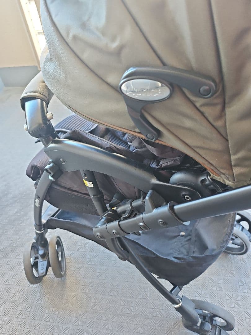 アップリカ ラクーナビッテクッション 2021ベビーカ