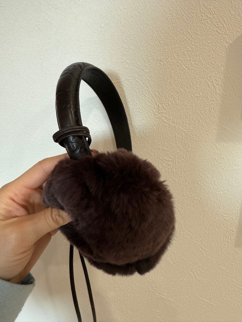 GUCCI イヤーマフラー