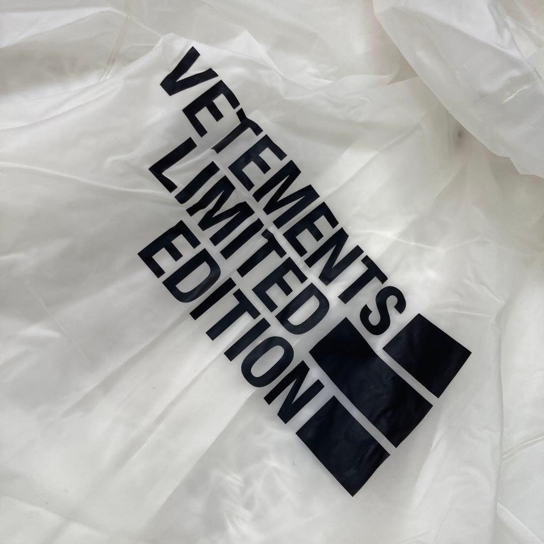 VETEMENTS LIMITEDEDITIONコート クリア 透明 F