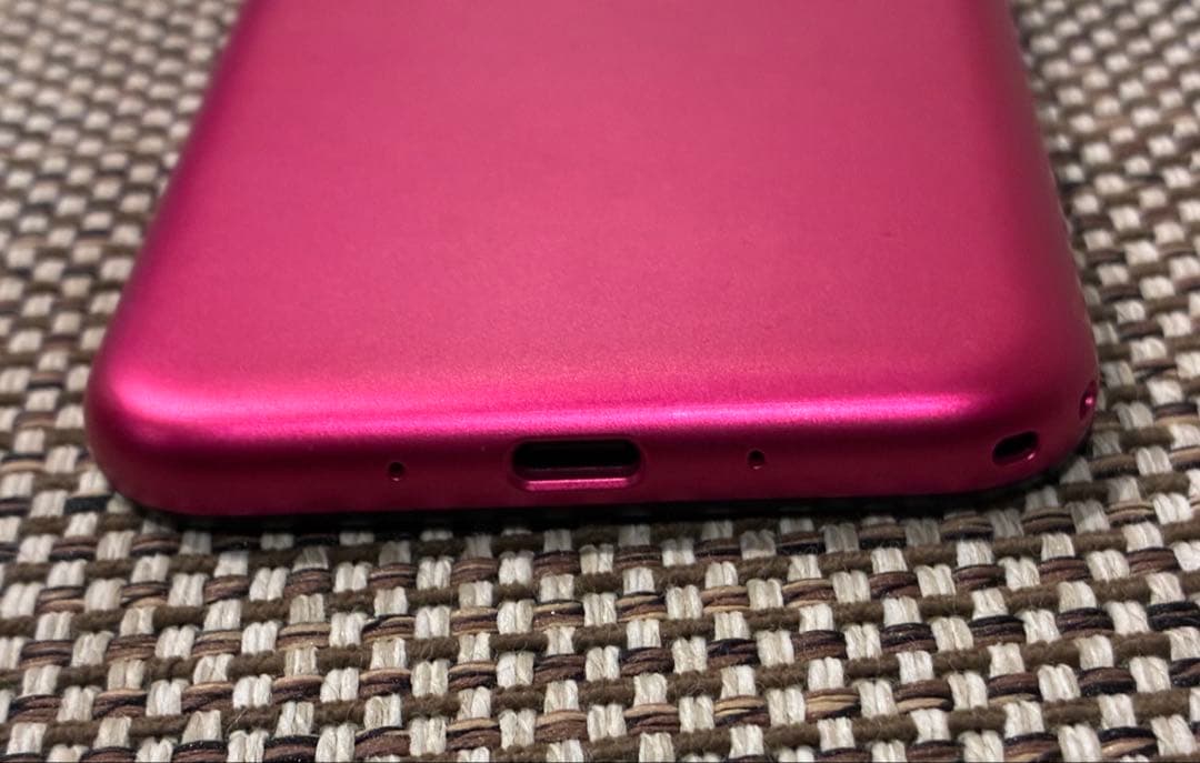 【ryo】簡単スマホ3　マゼンダ　京セラ製　Android アンドロイド