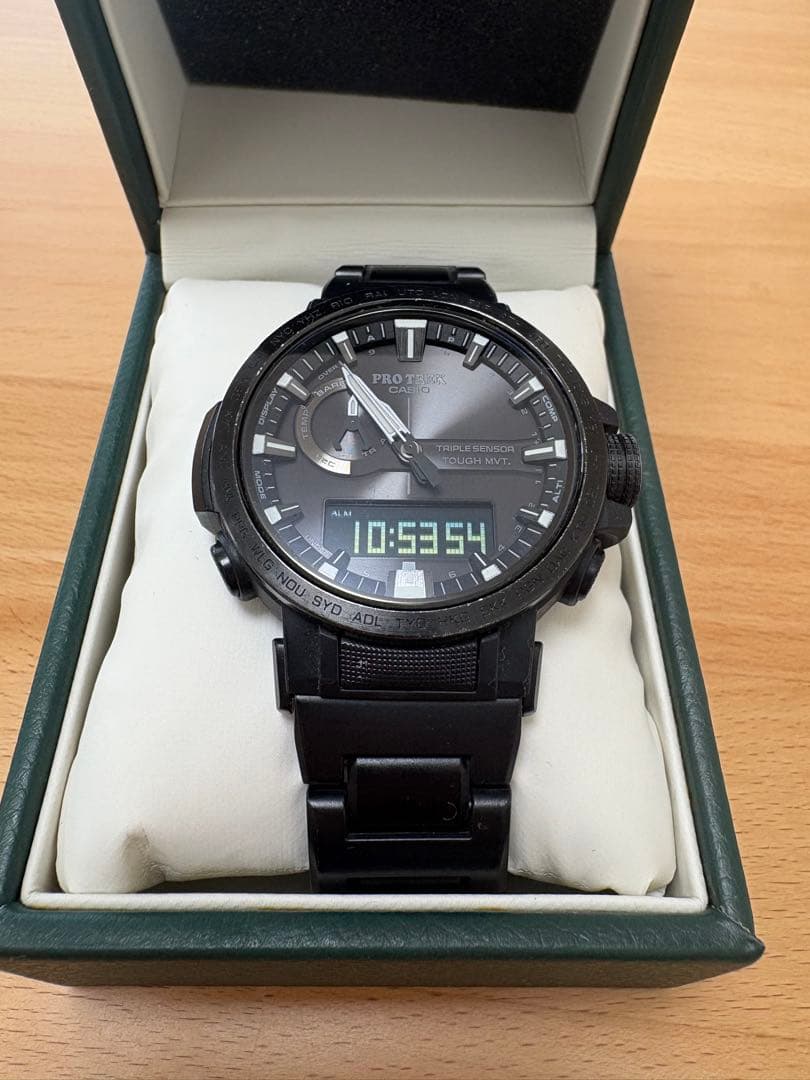 生産終了品　CASIO　PRO TREK　PRW-60FC-1AJF