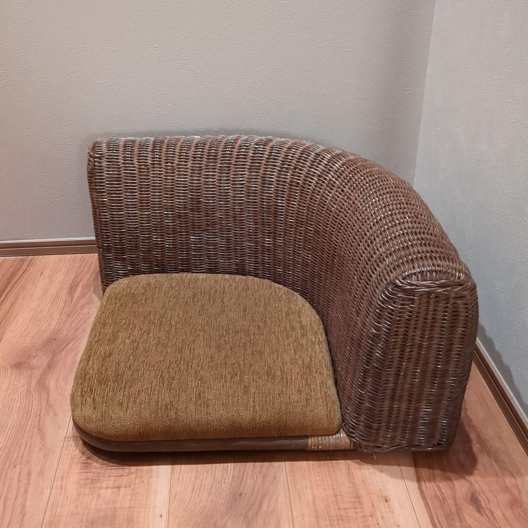【廃盤品】ラタン　胡座洋風　座椅子　肩肘胡坐