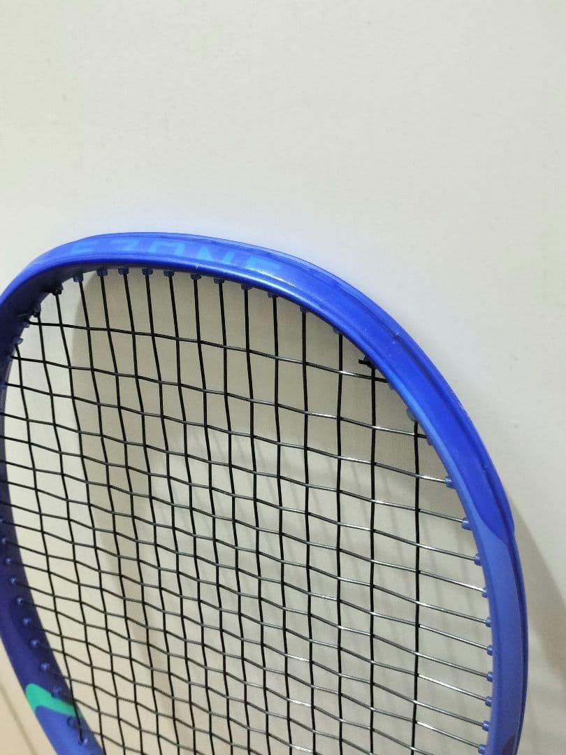 テニスラケットEZONE98 2025モデル 305g グリップ2 イーゾーン