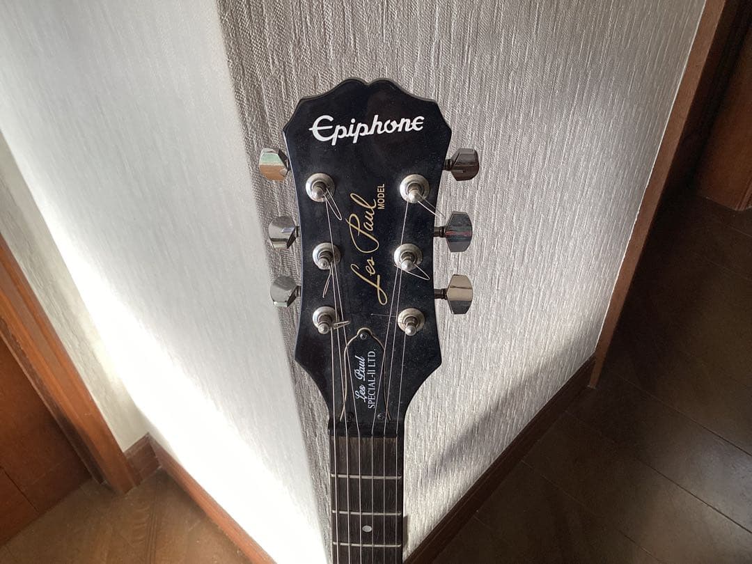 Epiphone Les Paul ブラック エレキギター