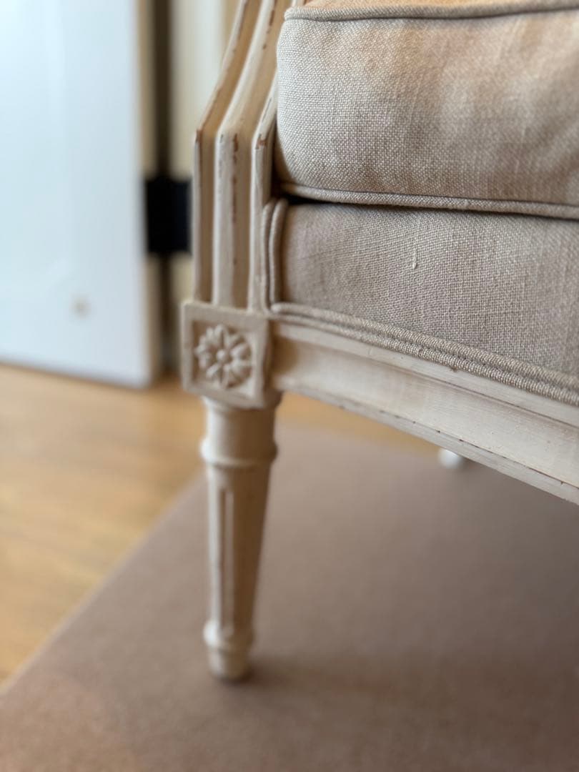 サラグレースデビューシリーズフレンチスタイルホワイトリネン 1人掛けソファ