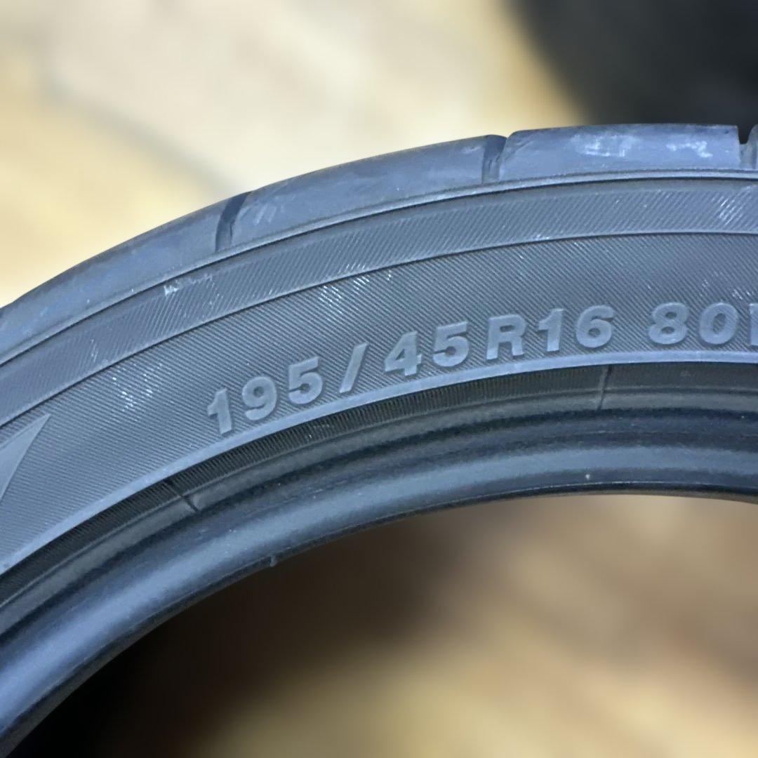 JUNさん専用　195/45R16 夏用タイヤ　2018年　2本(3-22)