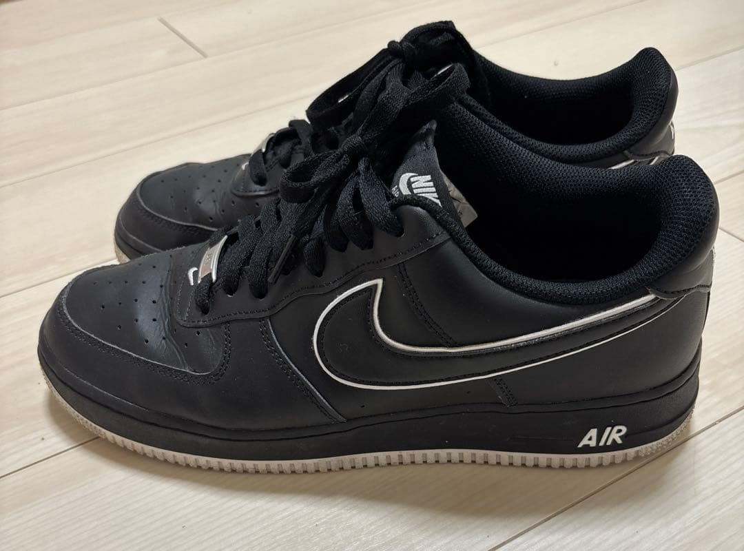 ナイキ エアフォース1 ロー '07 ブラックホワイト ソール (2023)