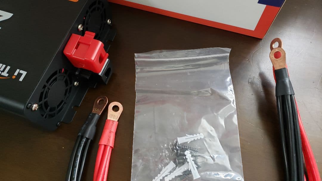 LiTime 12V 2000W 純正弦波 インバーター