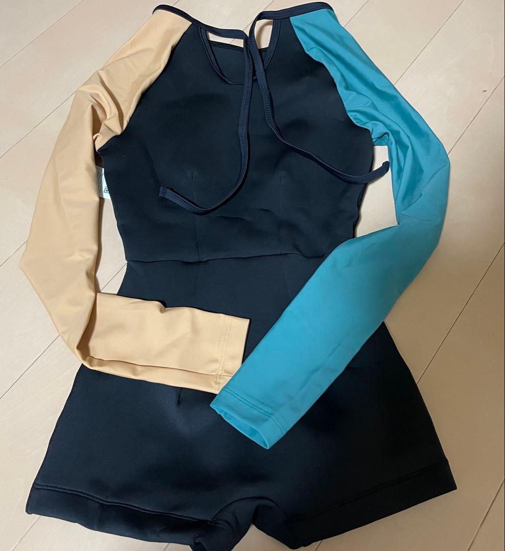 【新品】Seea サーフスーツ　XS