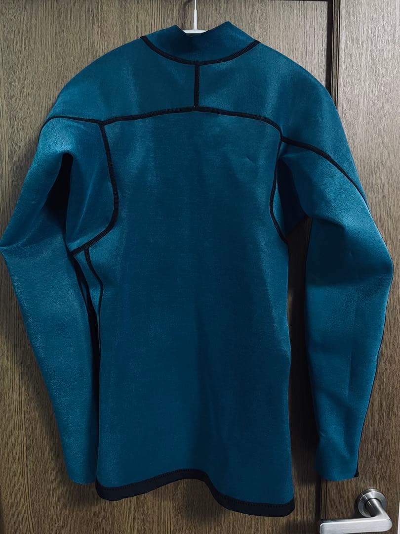 Hurley 長袖タッパー Lサイズ ブラック