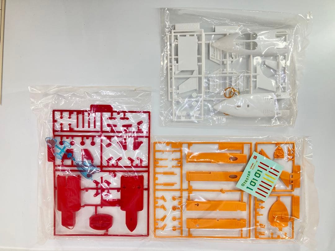 バンダイ リアべスペシャル デンジタイガー 0テスター1号 未組立 箱難あり