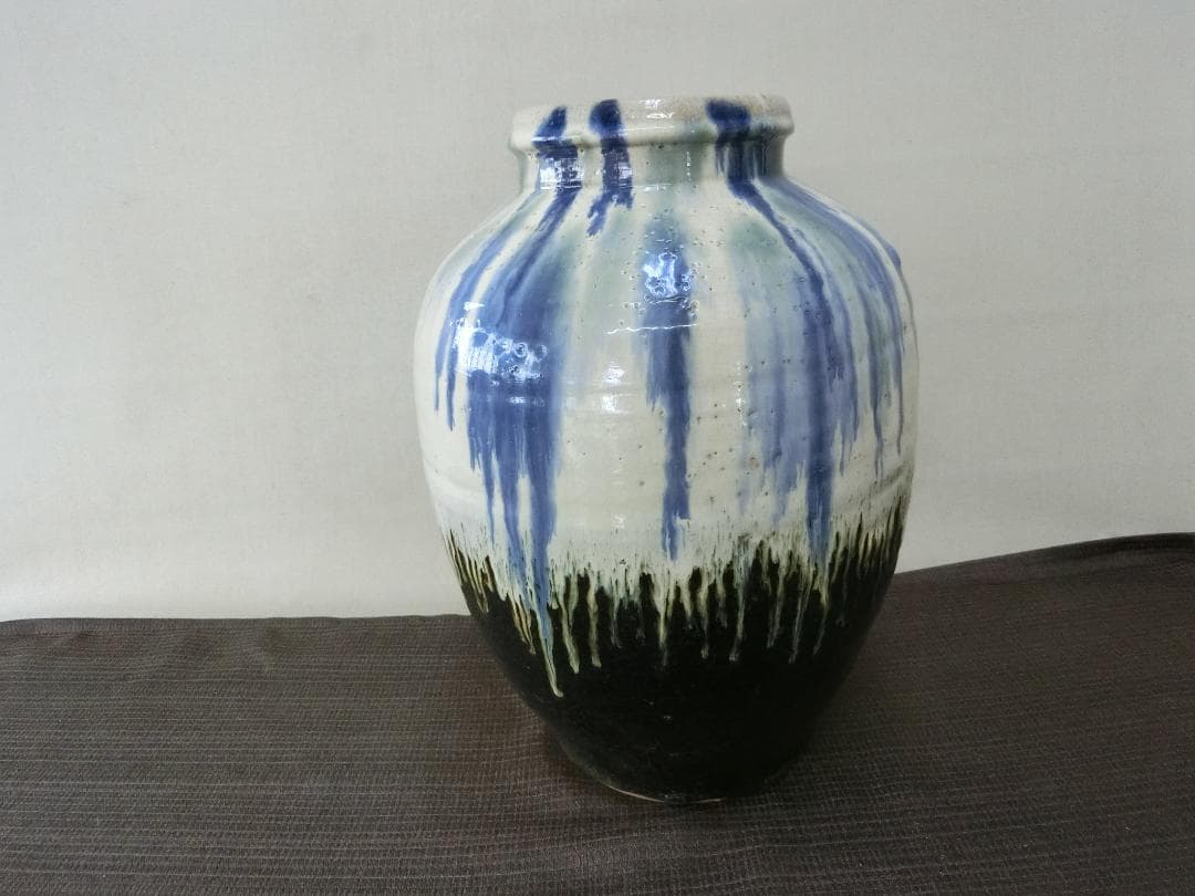 インテリア！ 【壺　流れ釉見事 　会津本郷　緑青白景色　骨董・K17】★見栄え