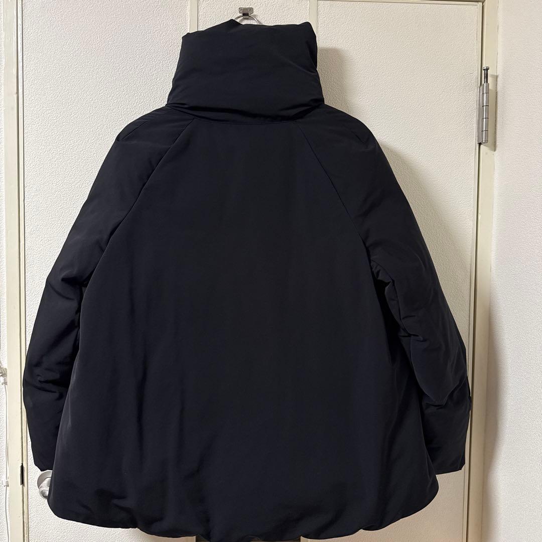 【美品】ユニクロ　+J ハイブリッドダウンジャケット　ブラック　サイズM
