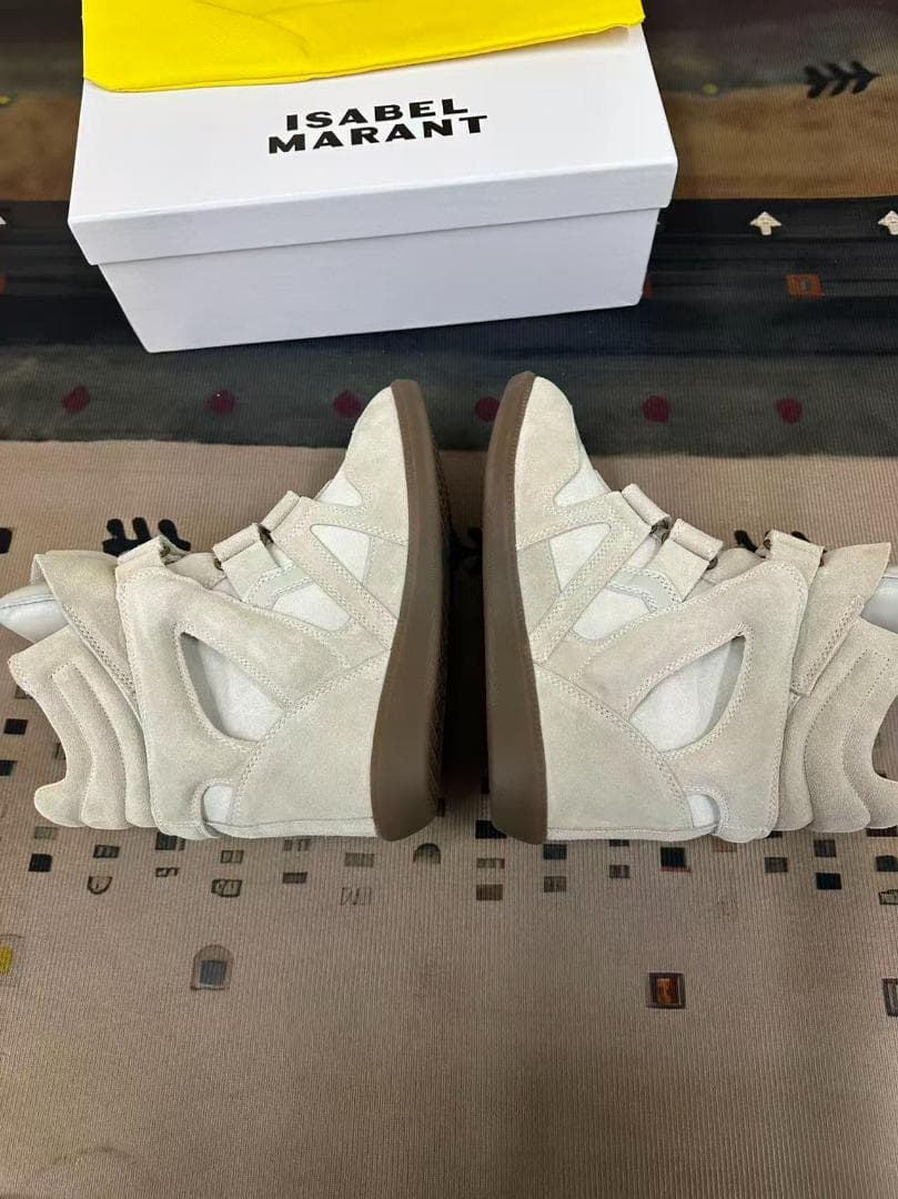 Isabel Marant ベージュ スエード ハイカットスニーカー