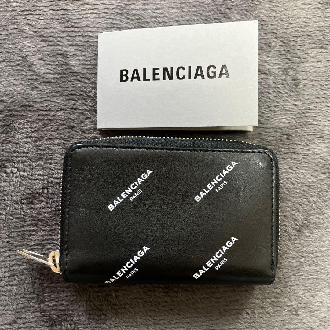 バレンシアガ　小銭入れ　ケース