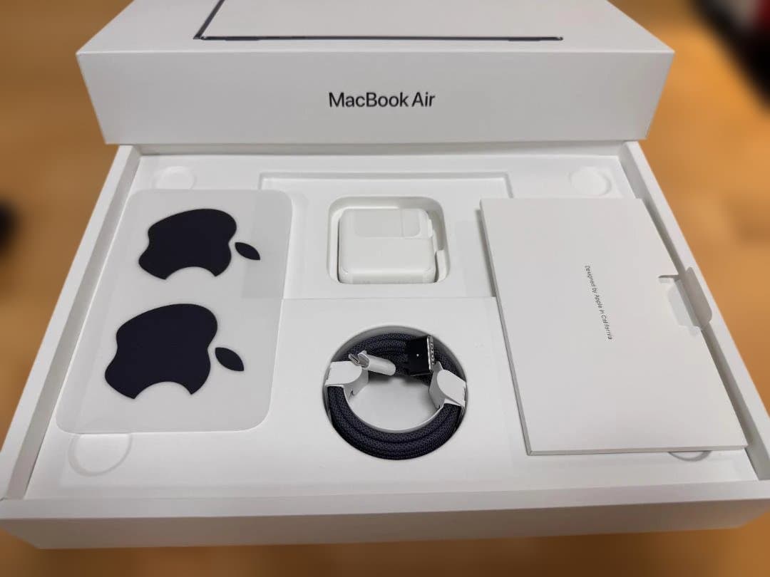 完全美品 M3MacBook Air US配列 メモリ8GB 容量256GB