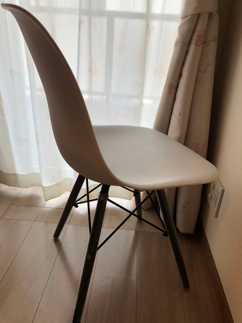 ※引き取り イームズ チェア ダイニングチェア キズ防止 木脚 椅子 4脚