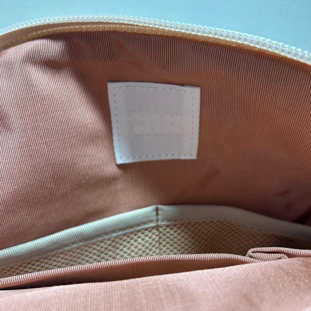 テラッツォ　メイクポーチ FEILER