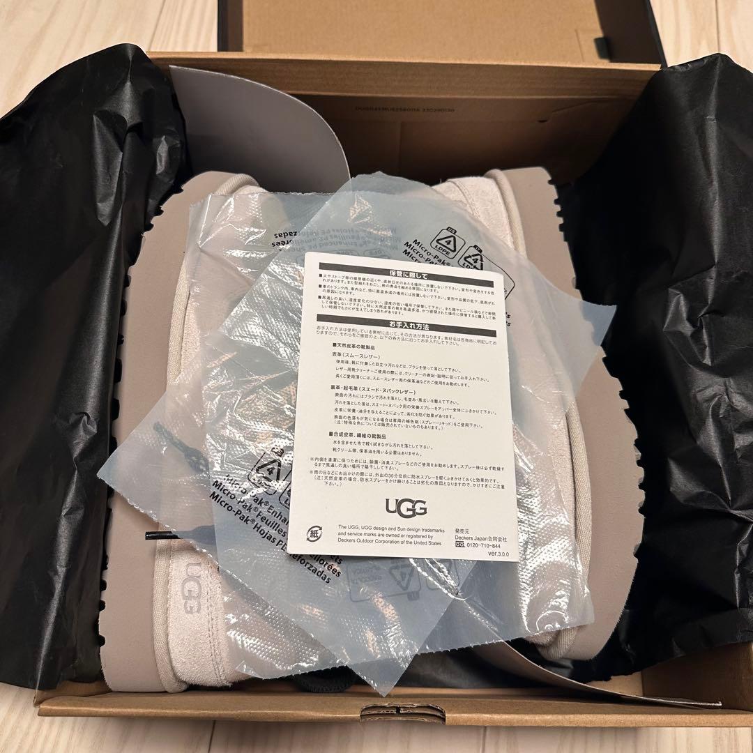 UGG M LO LOWMEL 新品未使用 スニーカー