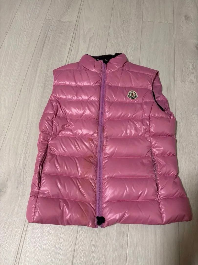 Moncler ピンク ダウンベスト