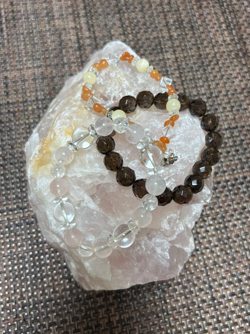 ローズクォーツ原石 約2.4kg