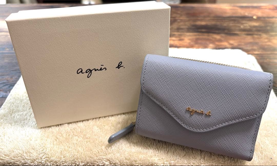 agnès b. 三つ折り財布