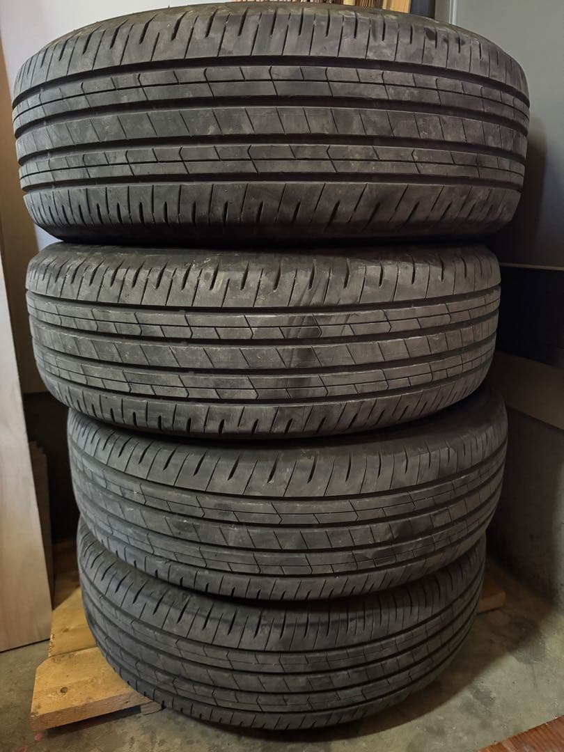 TOYO 225/60R18 ×4本　タイヤのみ