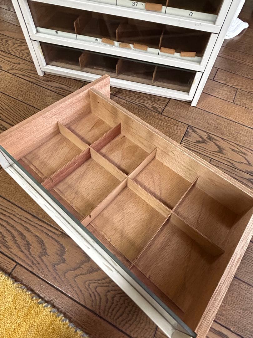 糸ケース　ダルマ家庭糸　アンティーク引き出し　多杯収納