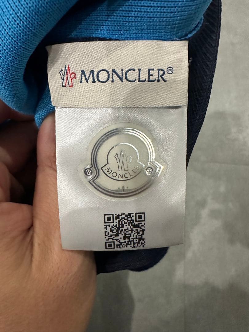 MONCLER ネックウォーマー