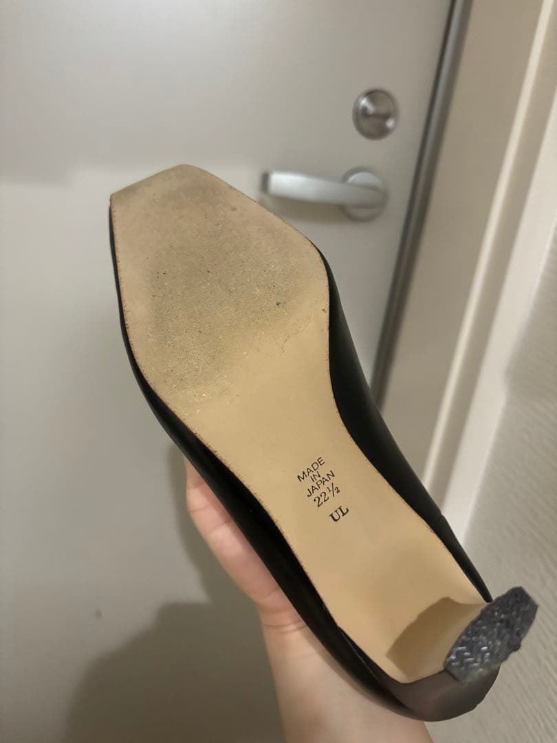 ゆきぽよ　DIANA 黒 スクエアトゥ パンプス ヒール約7cm