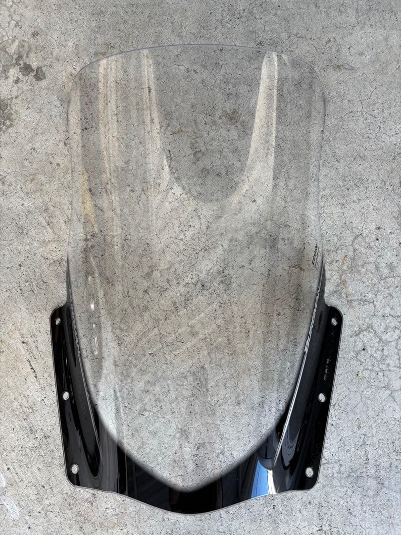 キン バーグマン400 ロングウィンドスクリーン