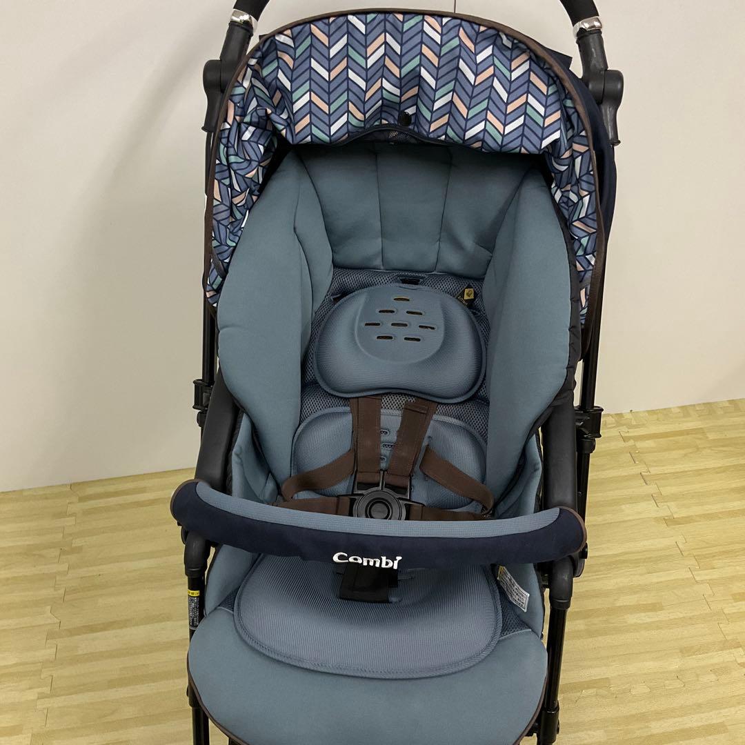 コンビ スゴカルα 4キャス エッグショック コンパクト ヘリンボンネイビー