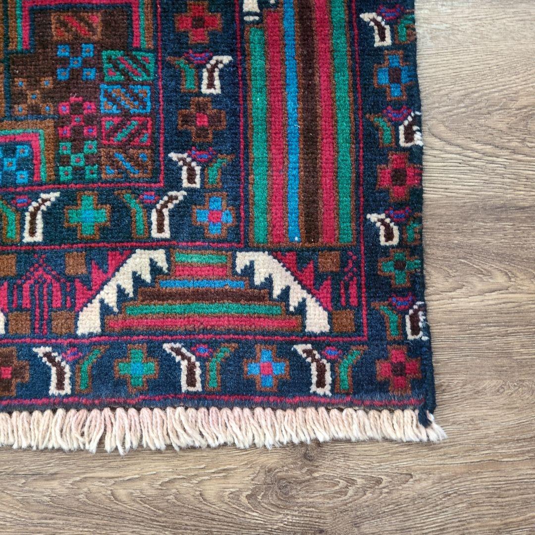 ヴィンテージラグ　トライバルラグ　バルーチ　アフガニスタン絨毯