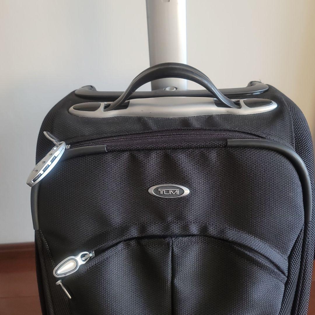 TUMI 数量限定貴重モデル　キャリーケース　ハンドル向き回転機能付き