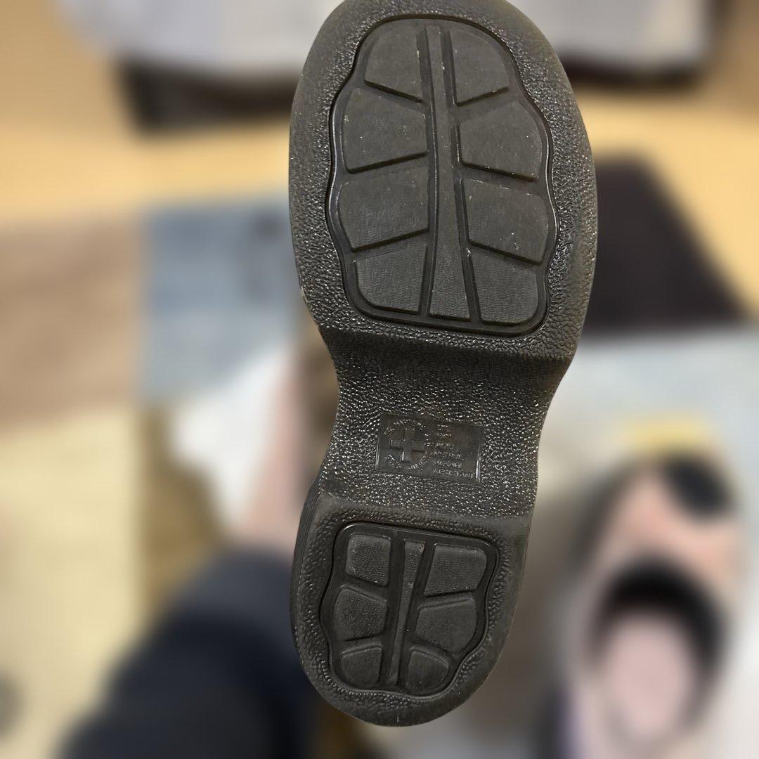 Dr.Martensヒョウ柄厚底シューズ