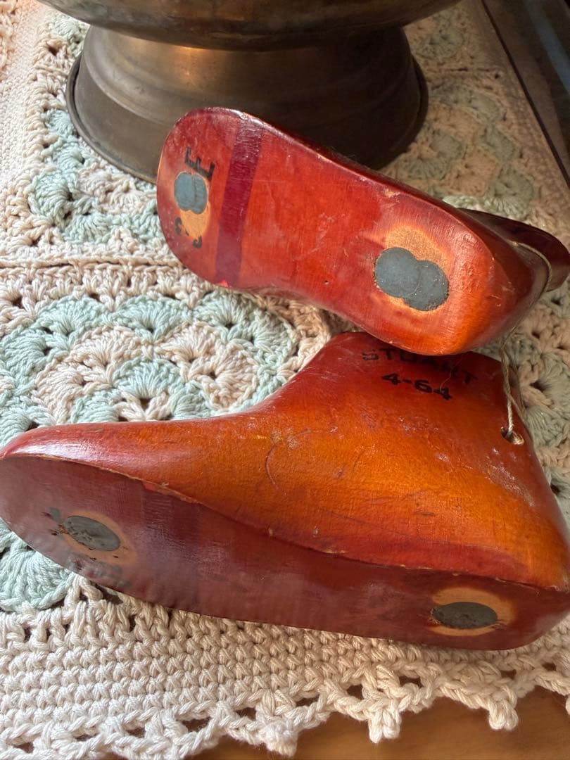 アンティーク木製靴型 子供ブーツ型 飴色レア 3 1/2E E シューモールド