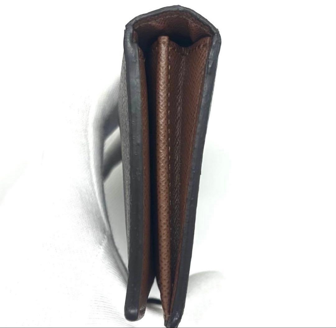 ルイヴィトン モノグラム ポルトフォイユブラザ 二つ折り財布 新型