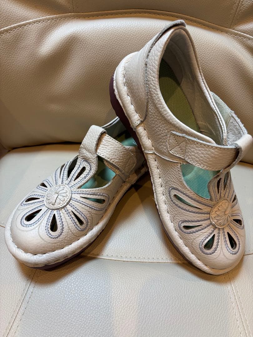 ⭕️断捨離セール⭕️エスタシオンの可愛い❤️シューズ（Ｌ）