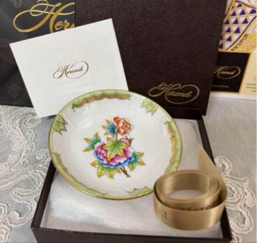 ［新品］Herend☆ヴィクトリアブーケ☆豆皿セット