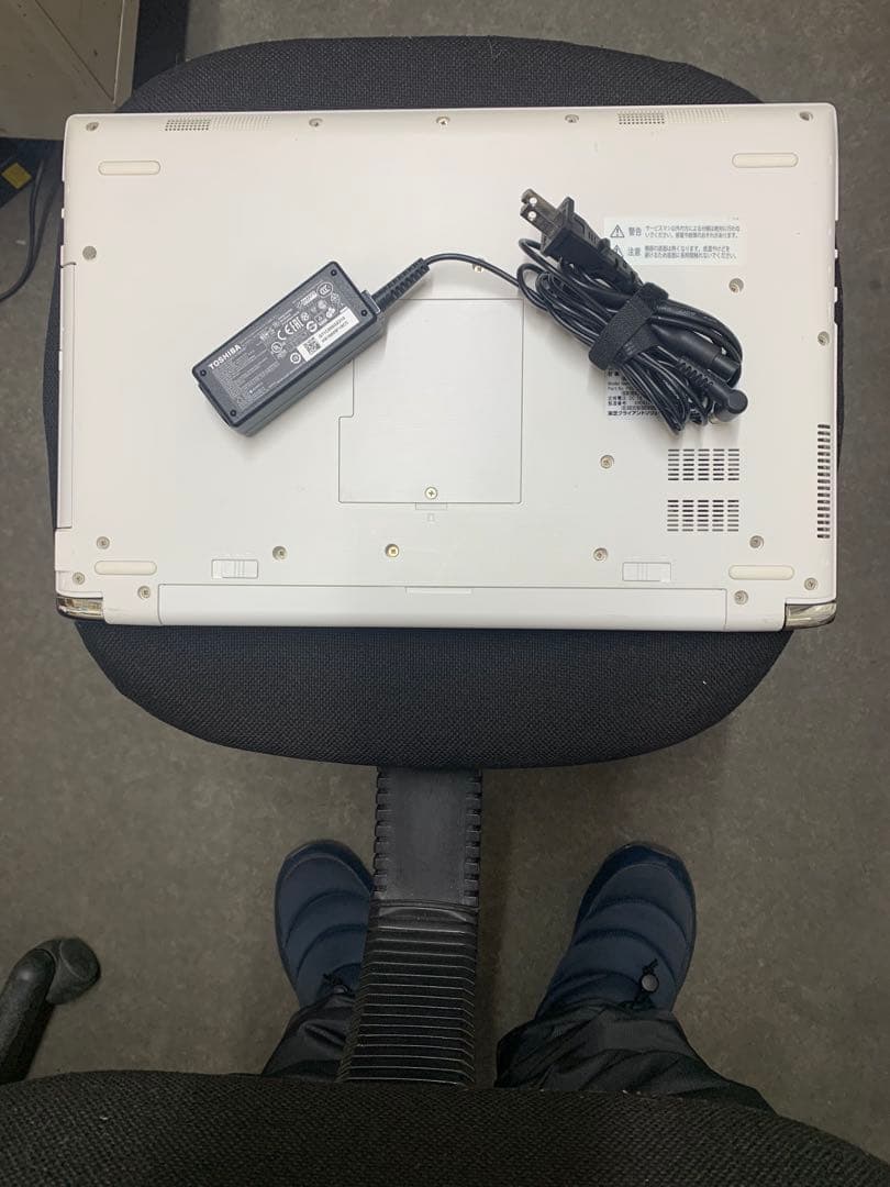 dynabook T65/EG Corei7 SSD240 8GB 第7世代 ②