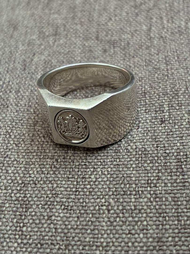 ライオンハート　シルバー 六角形リング エンブレム付き　23号