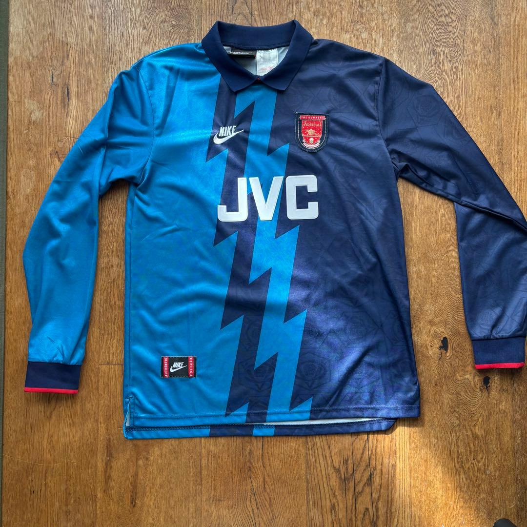 激レア 90s アーセナル アウェイユニフォーム ベルカンプ NIKE JVC
